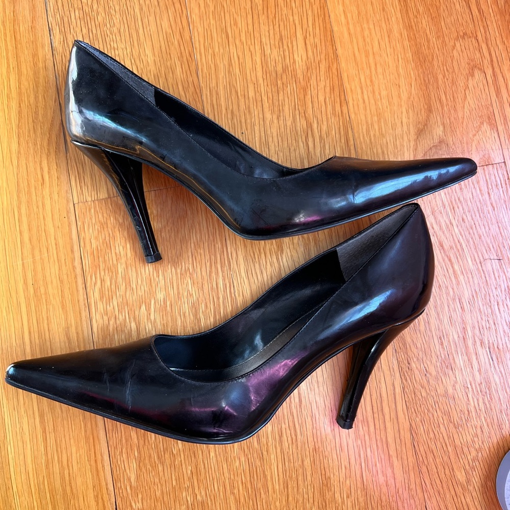 Bandolino size 9M black heels.  3.5 inch heel